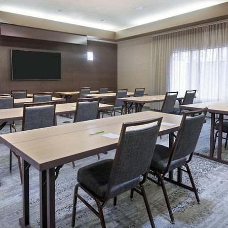 Отель Courtyard Tampa Downtown Экстерьер фото